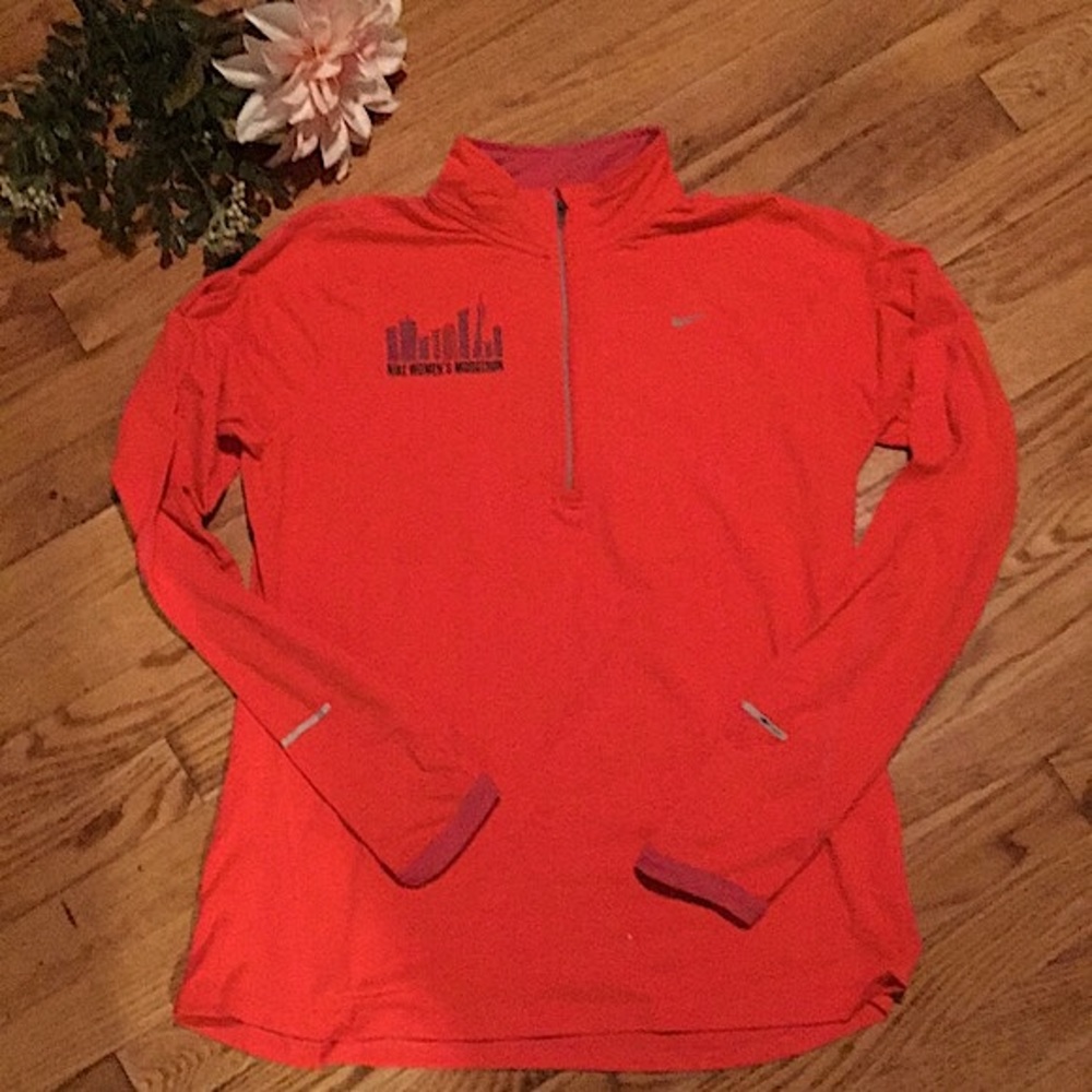 Nike Lightweight 1/4 Zip